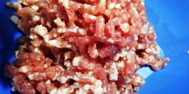 Рецепт розового бургера с нежнейшей котлетой