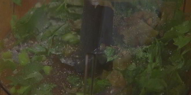 Рецепт рыбного гамбургера с манго-майонезом