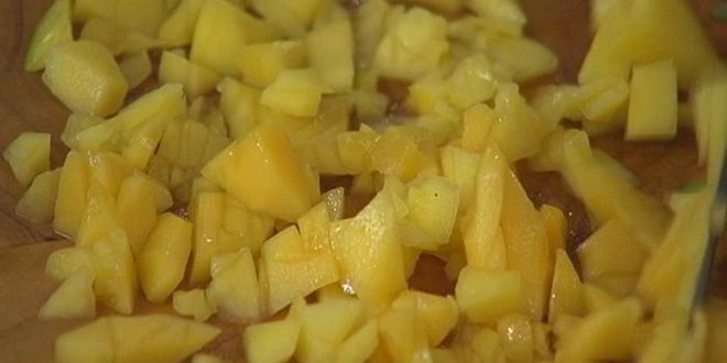 Рецепт рыбного гамбургера с манго-майонезом