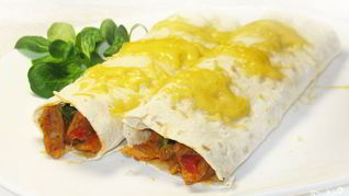 Рецепт Буррито с мясом и авокадо