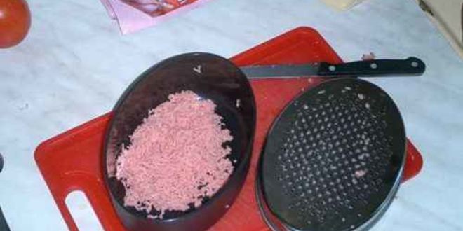 Рецепт бутербродов с колбасой, сыром и помидорами