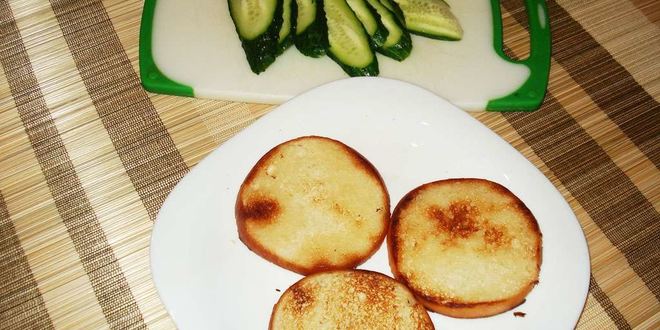 Рецепт бутербродов со шпротами и огурцом