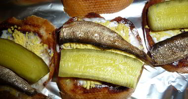 Рецепт Бутербродов со шпротами