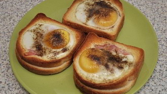 Рецепт бутербродов в духовке с яйцом