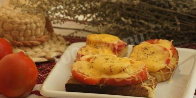 Рецепт Горячих бутербродов с помидорами и сыром в духовке