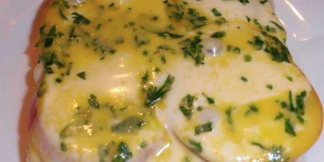 Рецепт Пикантного бутерброда с анчоусным маслом и помидором