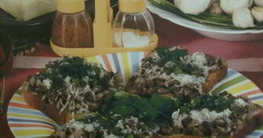 Рецепт Закусочных бутербродов с грибами в микроволновой печи