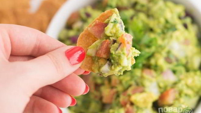 Рецепт быстрой закуски к кукурузным чипсам