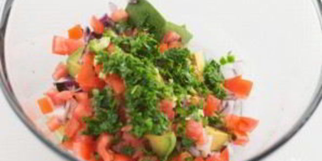 Рецепт быстрой закуски к кукурузным чипсам