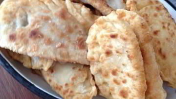 Рецепт Быстрых чебуреков из телятины