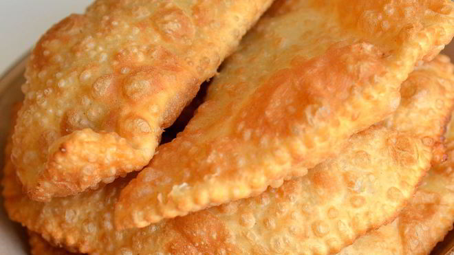 Рецепт чебуреков из говядины и свинины