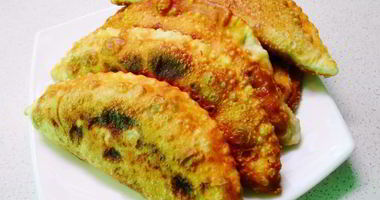 Рецепт Чебуреков из заварного теста с добавлением водки