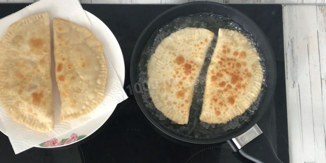 Рецепт чебуреков с картошкой