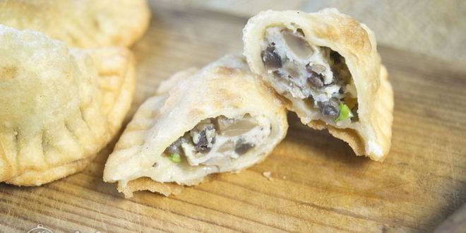 Рецепт чебуреков с курицей