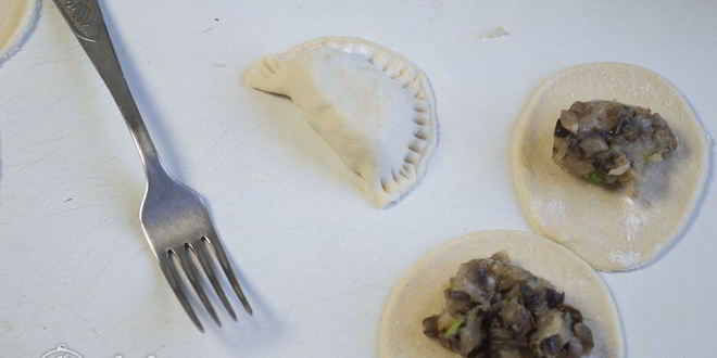 Рецепт чебуреков с курицей