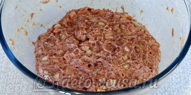 Рецепт чебуреков с мясом и сыром