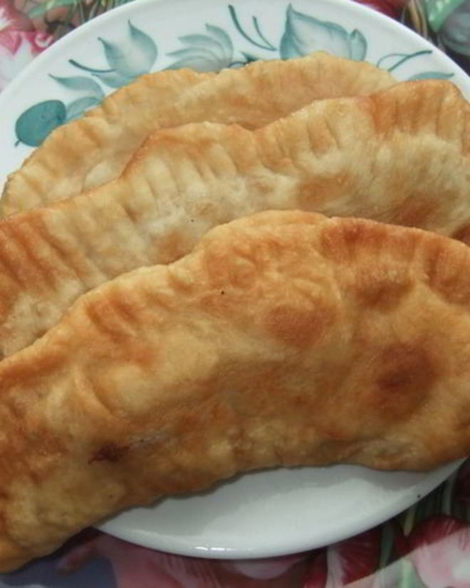 Рецепт чебуреков сочных