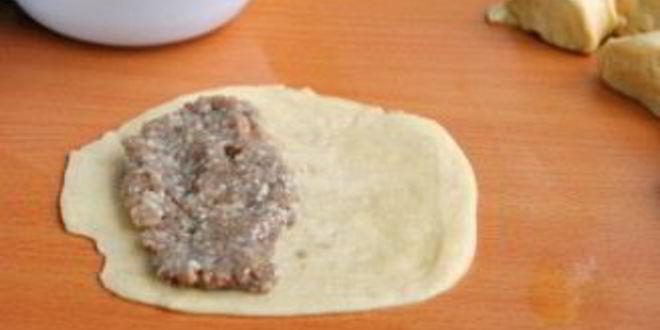 Рецепт крымских чебуреков