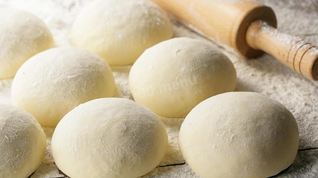 Рецепт Теста на чебуреки на кефире