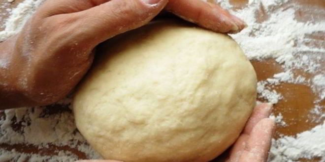 Рецепт Заварного теста для чебуреков хрустящее