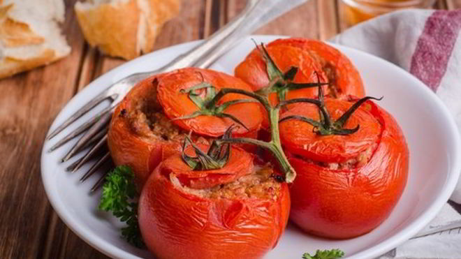 Рецепт фаршированных помидоров с курицей