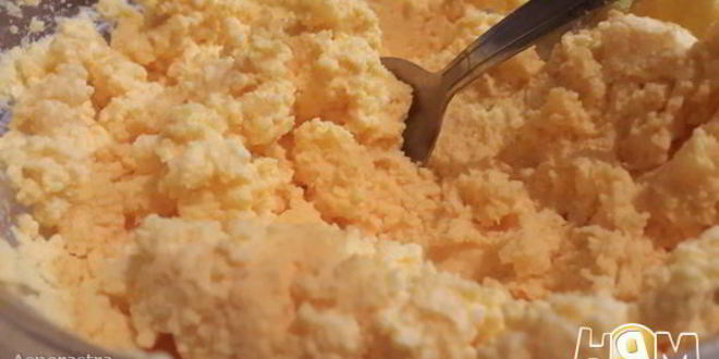 Рецепт фаршированных яиц пчелки