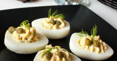 Рецепт Фаршированных яиц с копченым лососем