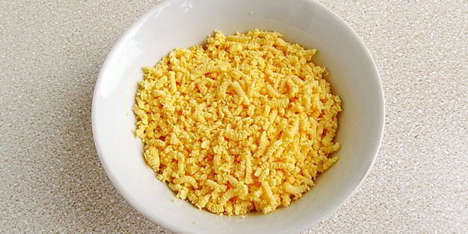 Рецепт яиц, фаршированных шпротами