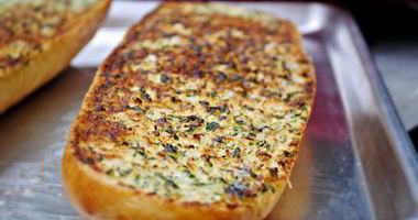 Рецепт Чесночно-сырных гренки