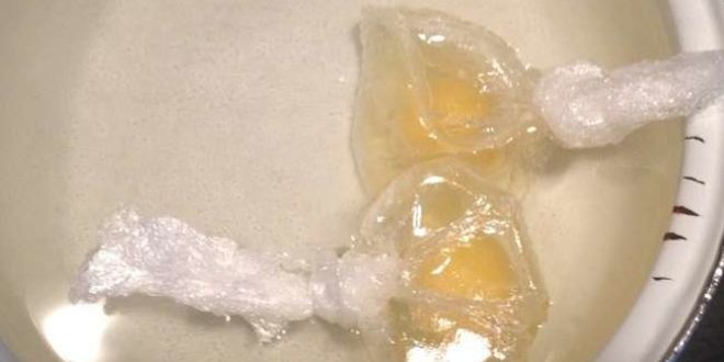 Рецепт гренков из черного хлеба с вареным яйцом