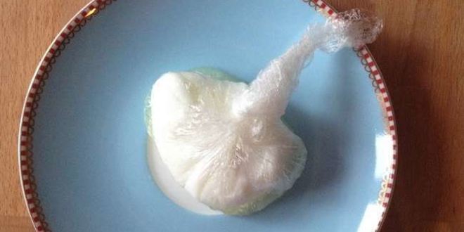 Рецепт гренков из черного хлеба с вареным яйцом