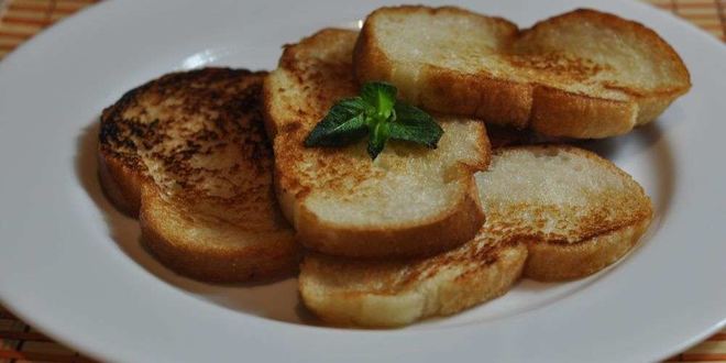 Рецепт гренков на сковороде