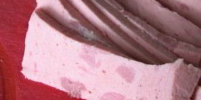 Рецепт гренков с колбасой и сыром