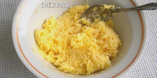 Рецепт гренков сахарных, сырных и запеченные с яблоками