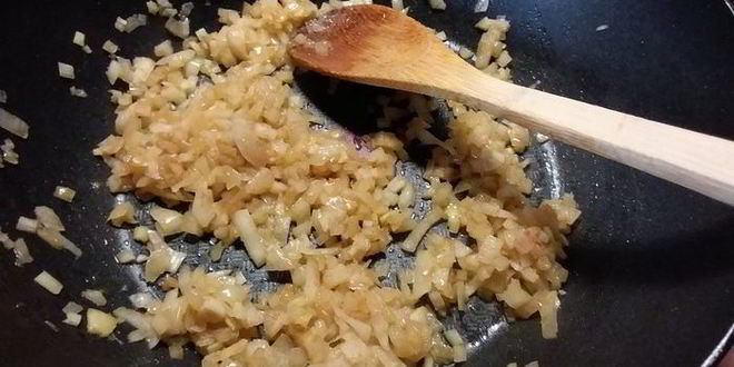 Рецепт байнгана бхарта — баклажанной икры по-индийски