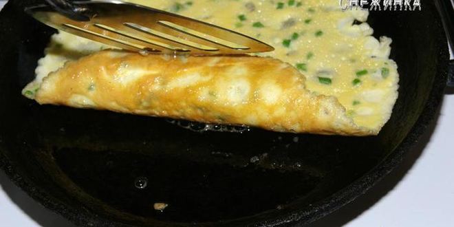 Рецепт канапе из омлета с творогом