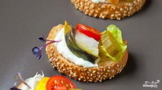 Рецепт Канапе из скумбрии