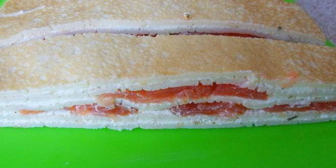 Рецепт канапе с блинами и семгой