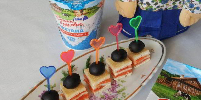 Рецепт канапе с блинами и семгой