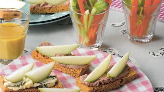 Рецепт канапе с голубым сыром