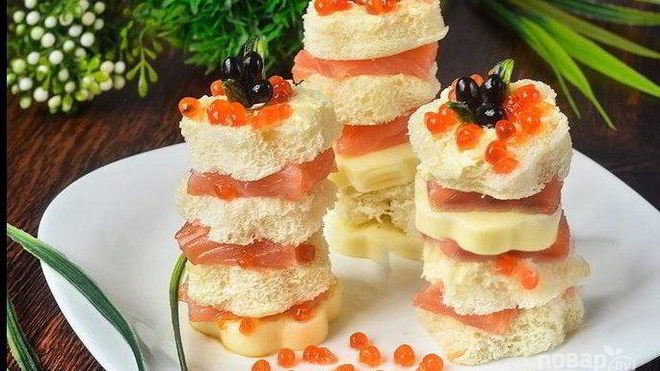 Рецепт канапе с копченой семгой семь слоев