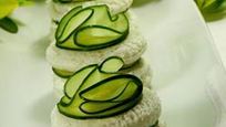 Рецепт Канапе с огурцом