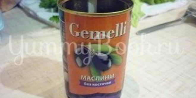 Рецепт пикантных канапе с сыром, фруктами и маслинами