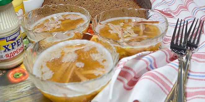 Рецепт Холодца из говядины и свиных ножек