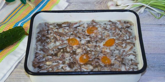 Рецепт холодца из свиных ножек и говядины