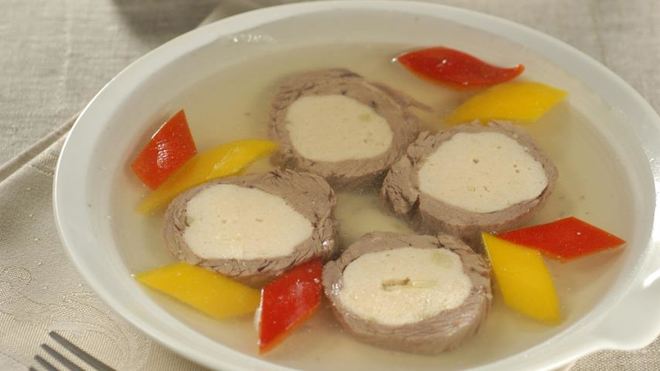 Рецепт холодца с куриными медальонами