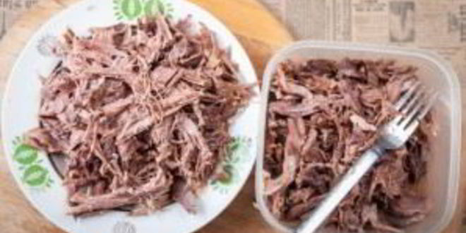 Рецепт хрустального холодца из домашнего петуха