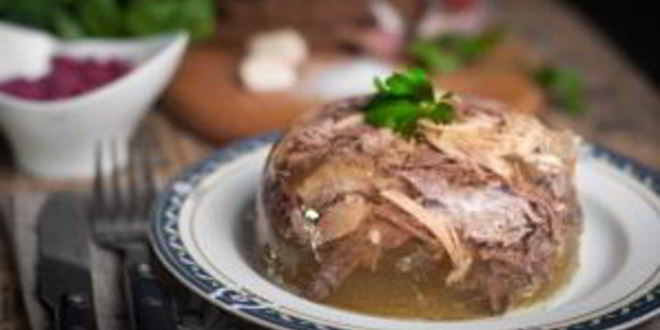 Рецепт хрустального холодца из домашнего петуха