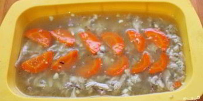 Рецепт куриного холодца в мультиварке редмонд