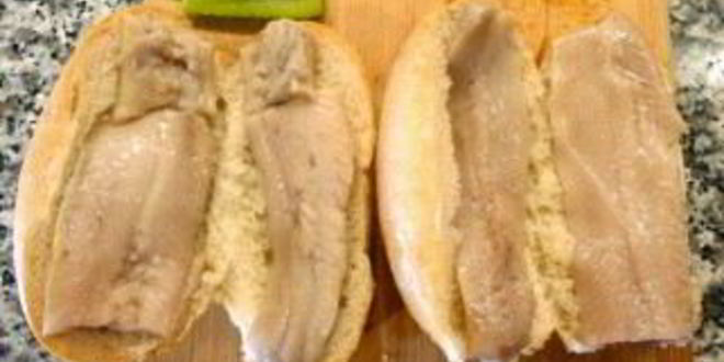 Рецепт хот-дога с селедкой